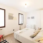 Apartman A Pochi Passi Dalla Biennale Velence