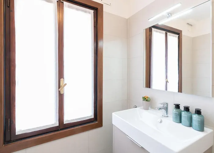 아파트 A Pochi Passi Dalla Biennale *