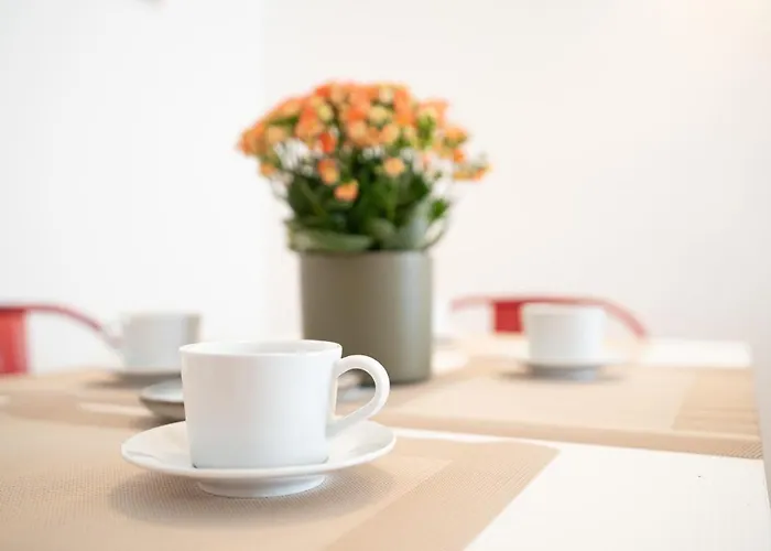 A Pochi Passi Dalla Biennale